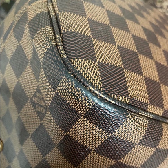 SOLD OUT “””Louis Vuitton Neverfull mm - Picture 7 of 8